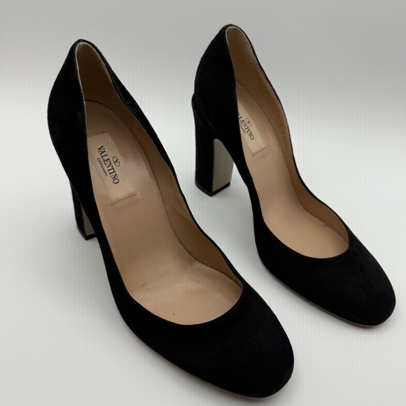 VALENTINO SUEDE ROUND TOE PUMPS SIZE 37.5 - Picture 3 of 6